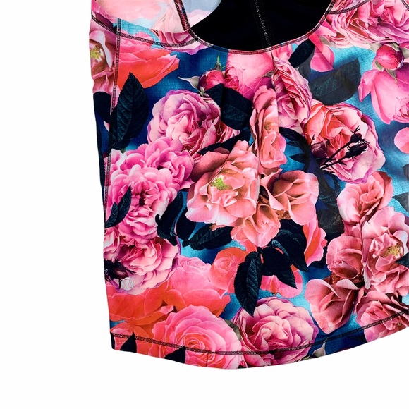 EUC LULULEMON  Pink Secret Garden Roses Tank - Picture 6 of 6
